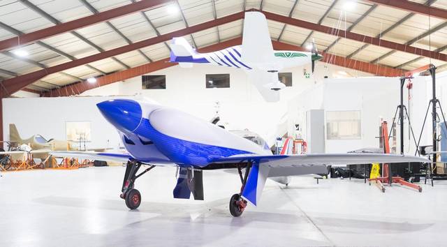 Rolls-Royce Shows Electric Aircraft