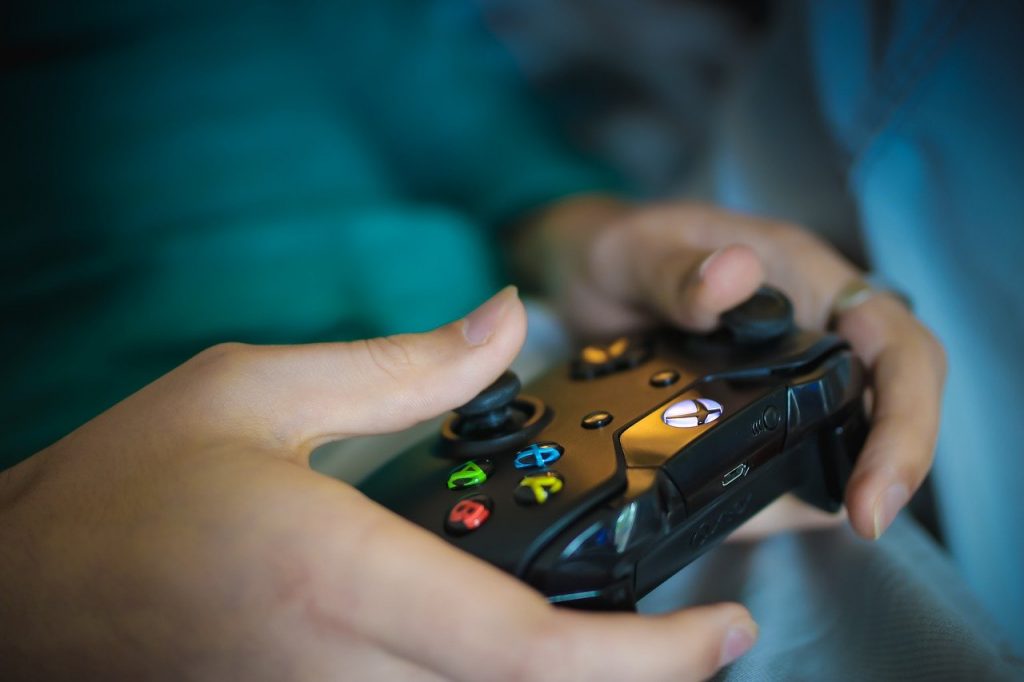 Soon you can Play Xbox on TV - Without a Console