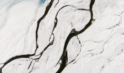 Carney says companies should disclose more about their climate change footprint