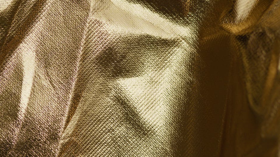 Super artificial muscles can be made from gold-coated onions