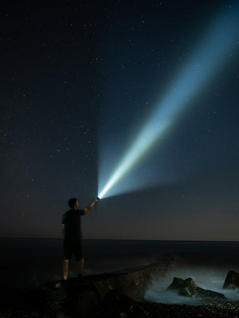 Exploding stars provide clues on electric fields of thunderclouds