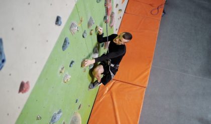 The mini robots can scale walls and transport 100-times their weight.
