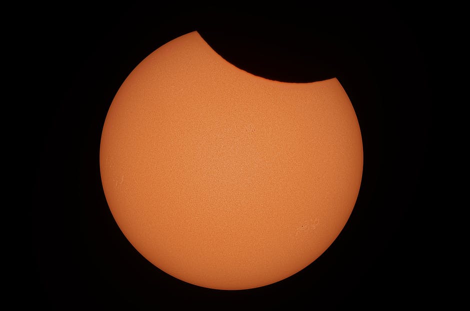 Passenger on easyjet had seats at the ringside for the total solar eclipse