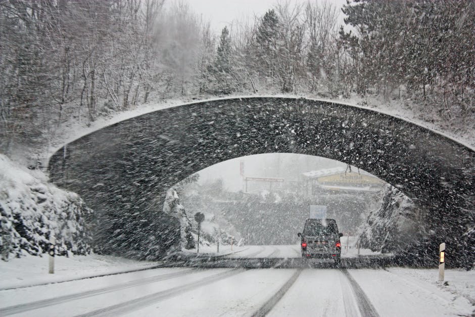 Satellite images show US blizzardstorm development