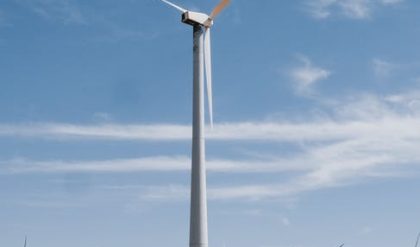 Global renewable energy generation capacity hits record