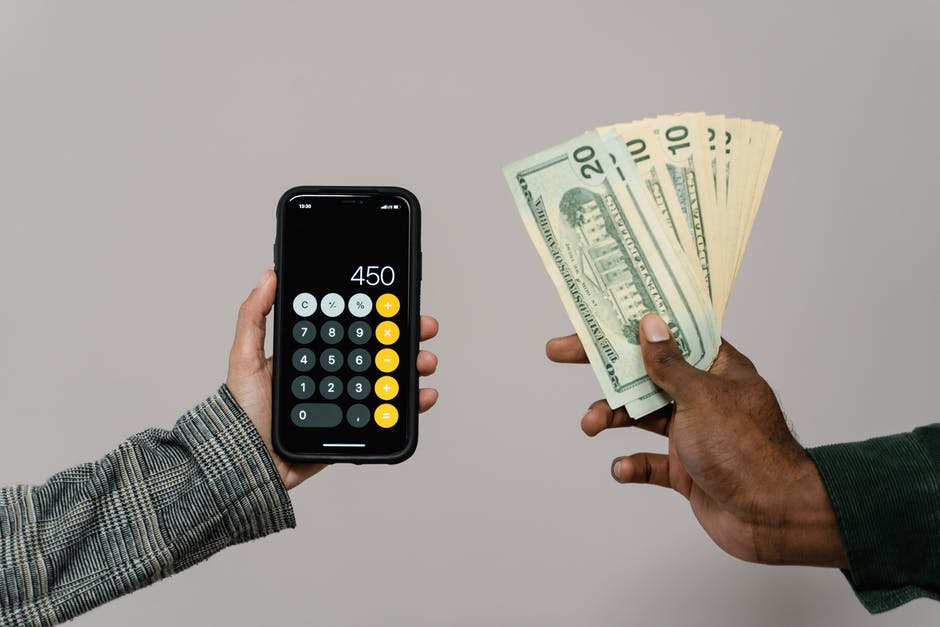 Ska du hyra eller köpa IT?  – Recensioner av datorteknik